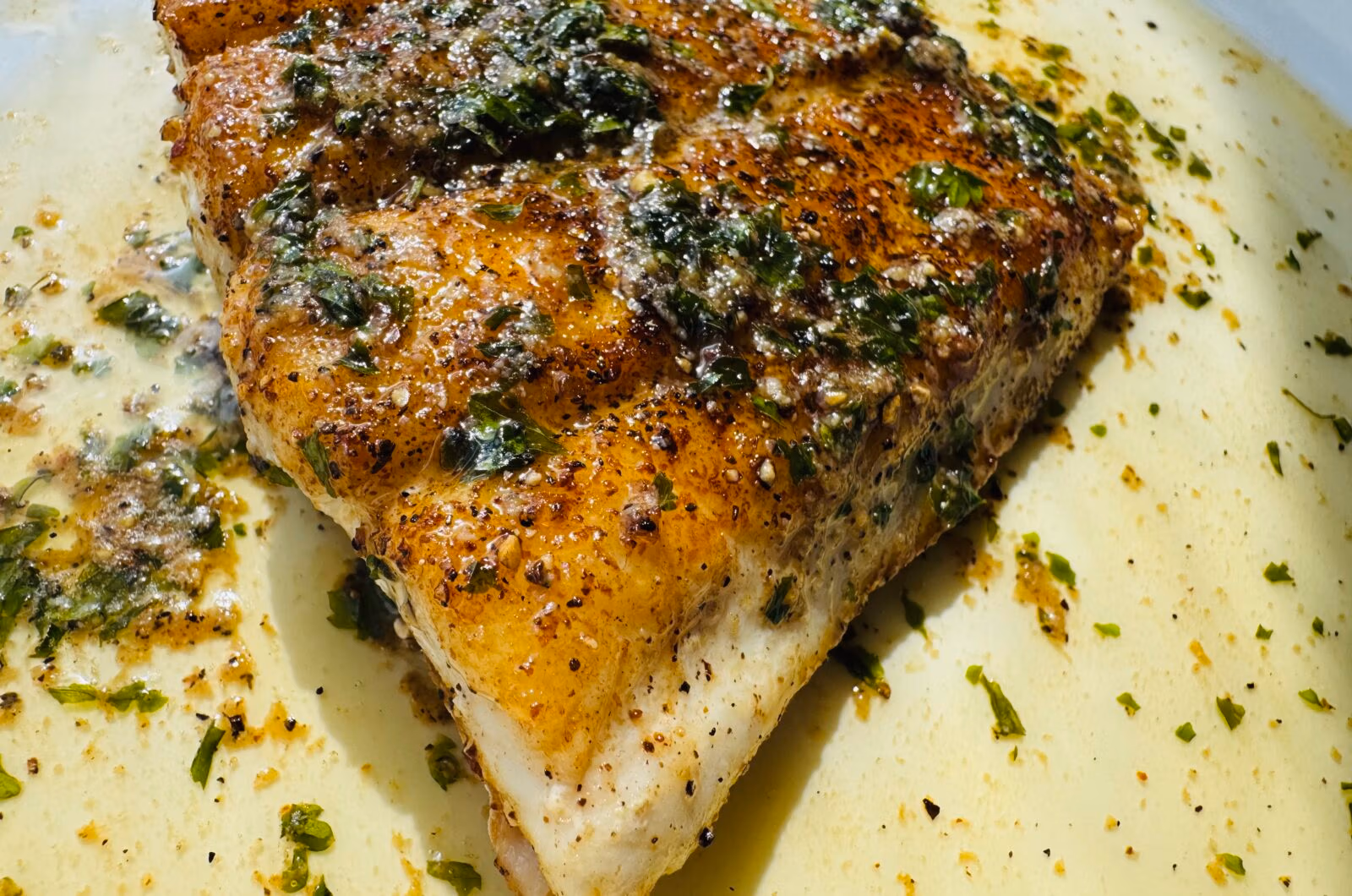 Pan-Seared Red Snapper with Lemon Butter Sauce